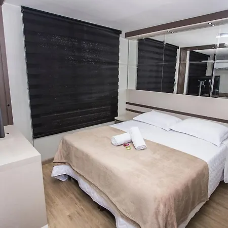 Studio com Cama e Sofá-Cama de Casal - ALL2011 Curitiba Exterior foto