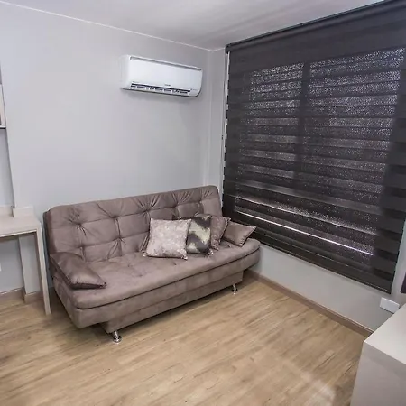 Studio com Cama e Sofá-Cama de Casal - ALL2011 Curitiba Exterior foto